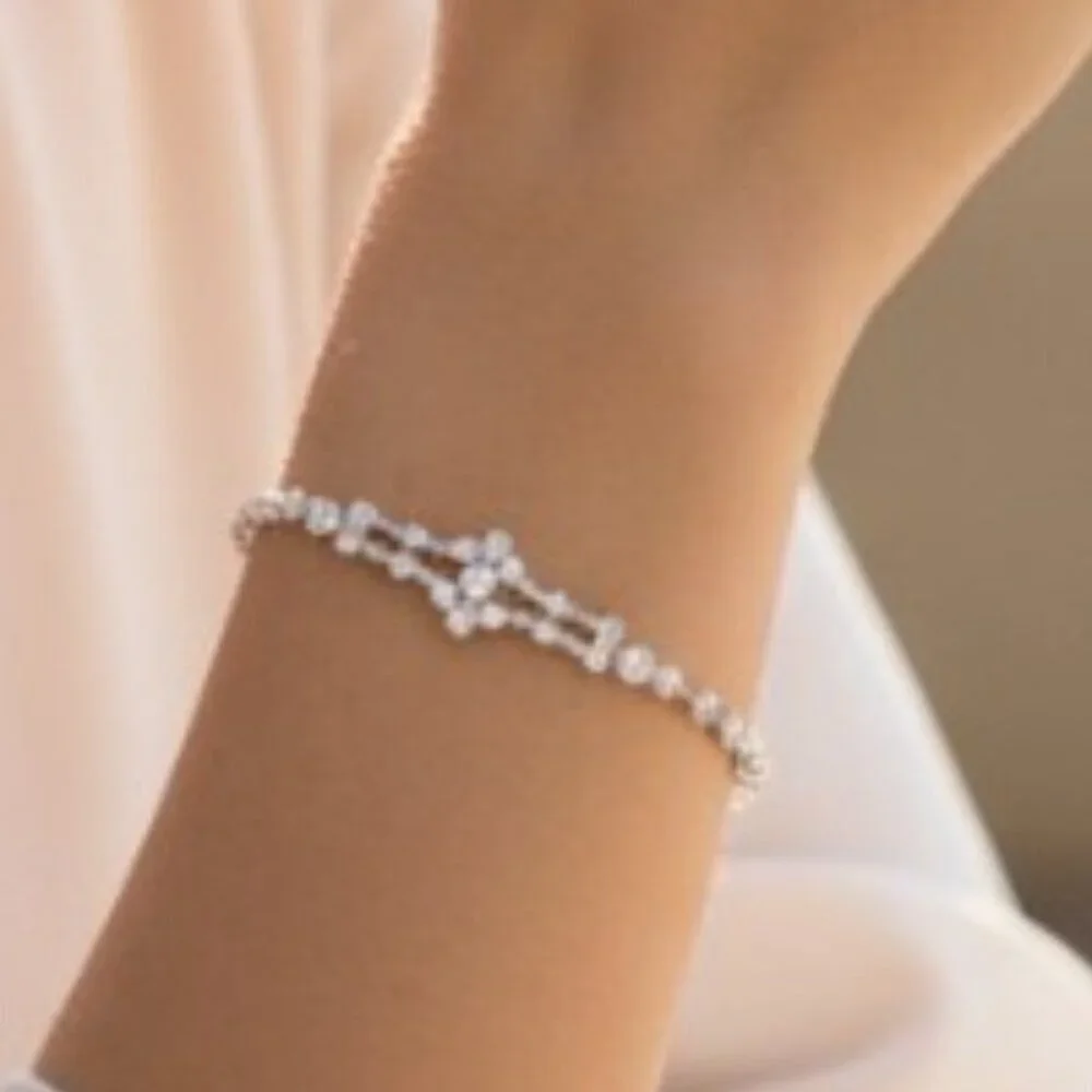 Silver Tone Brilliant Shine Crystal Necklace Earrings and Bracelet Set - Picture 2 of 5